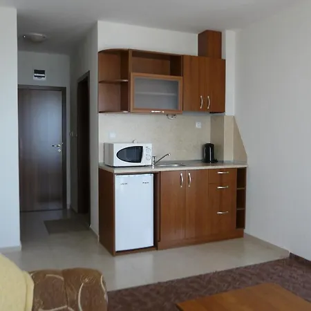 Hotel Genada 3*